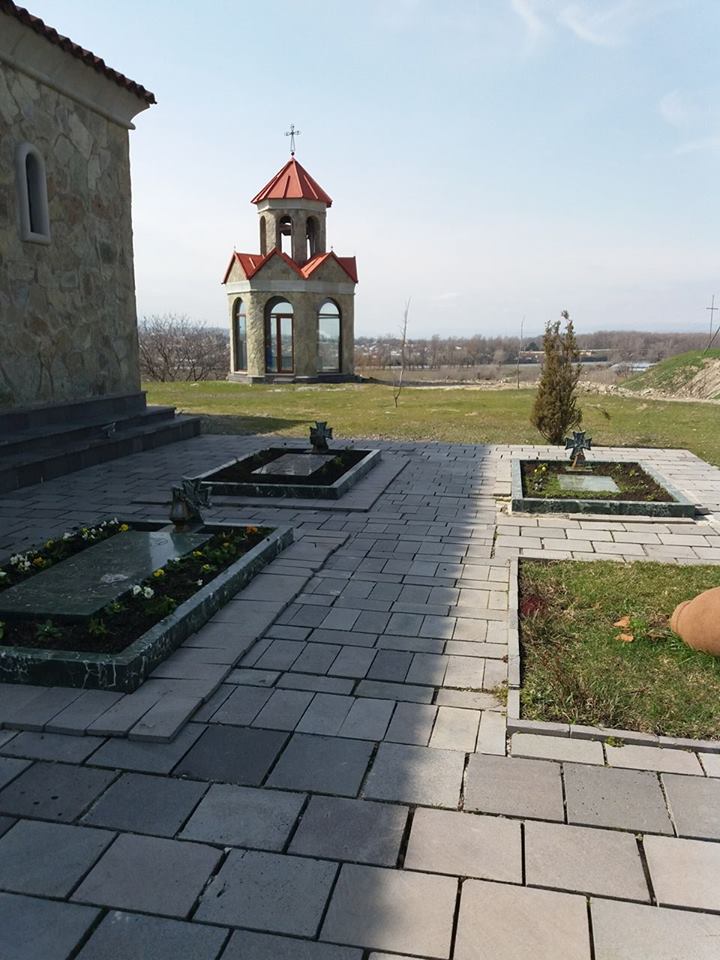 ბებნისის წმინდა თეოდორე ტირონის დედათა მონასტერი KARIBCHE