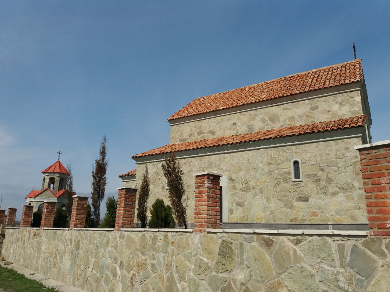 ბებნისის წმინდა თეოდორე ტირონის დედათა მონასტერი KARIBCHE