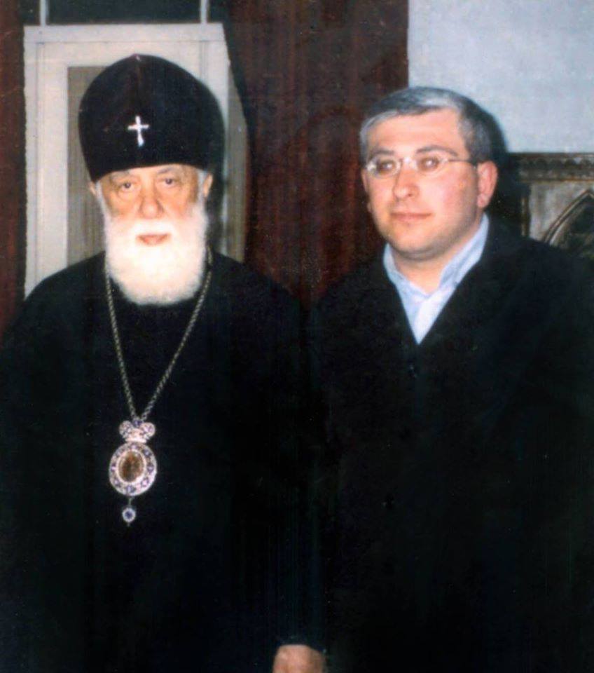 4 იანვარს უწმინდესის დაბადების დღეა... KARIBCHE