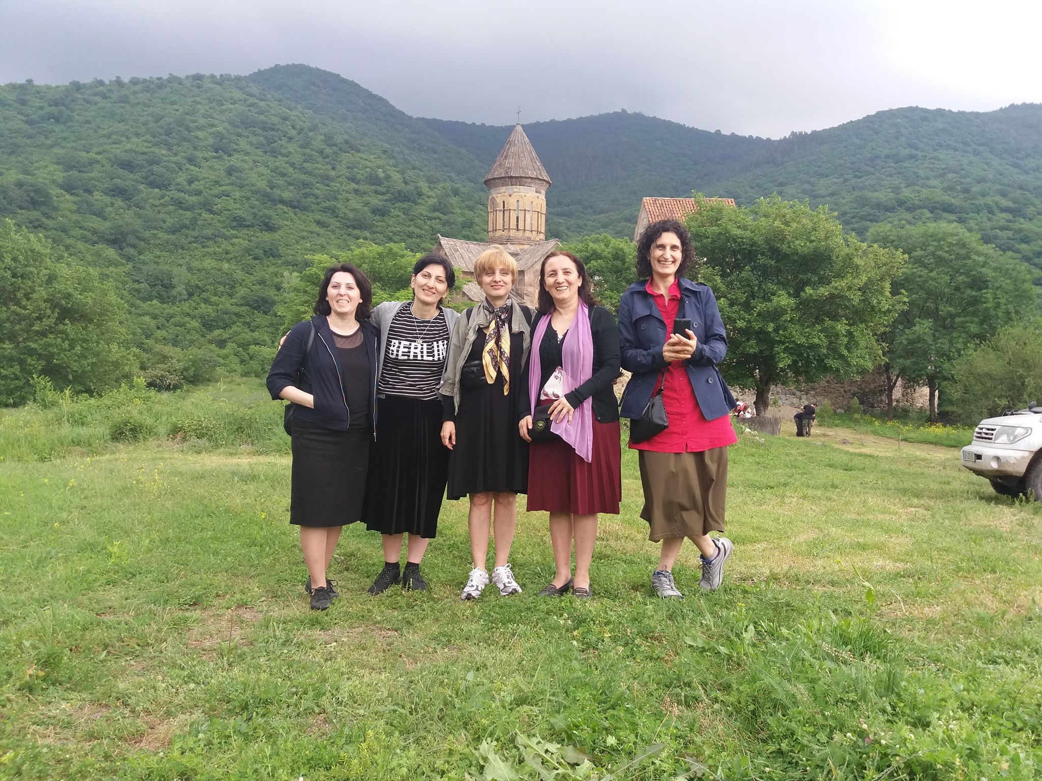ფიტარეთამდე მისასვლელი ხიდი ადიდებულმა მდინარემ წაიღო KARIBCHE