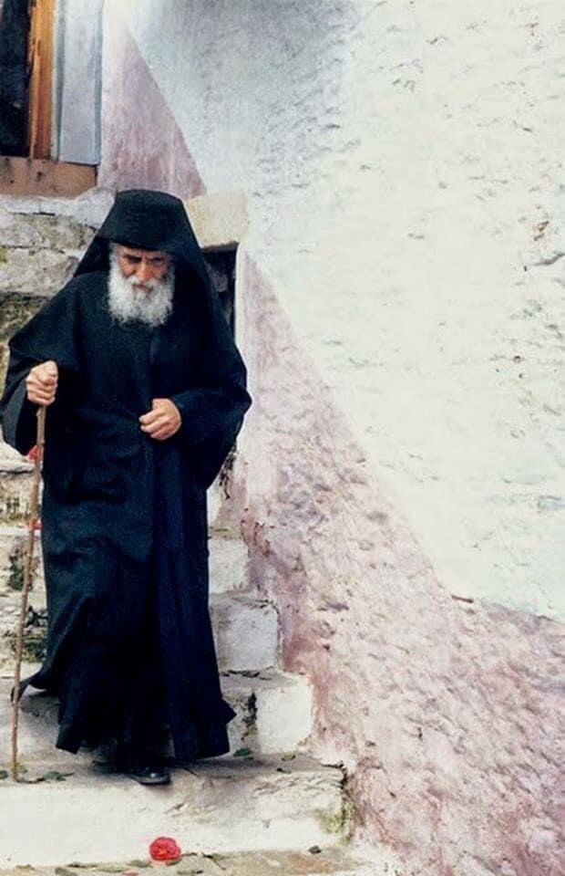 ადამიანი ამქვეყნად იმისთვის მოვიდა, რომ უფალი შეიცნოს KARIBCHE
