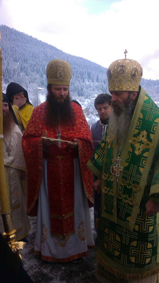 განმარტოებულ და ასკეტურ ცხოვრებას დასაბამი იოანე ნათლისმცემელმა მისცა KARIBCHE