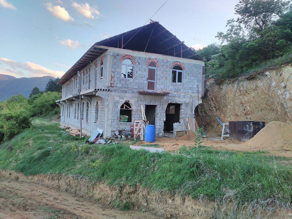წელს, 14 მაისს, თამარობას სოფელ ვედრების მკვდრნი განსაკუთრებულად აღნიშნავენ KARIBCHE