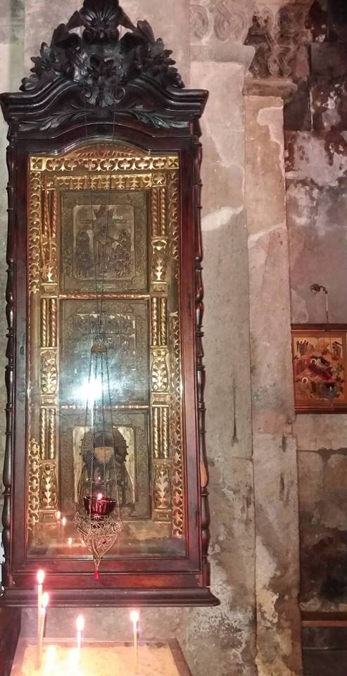 ზემო ვარძიის ღვთისმშობლის მიძინების ტაძრის მნიშვნელოვანი სიწმინდეები - ვარძიის ღვთისმშობლის და წმინდა ნიკოლოზის ხატები KARIBCHE