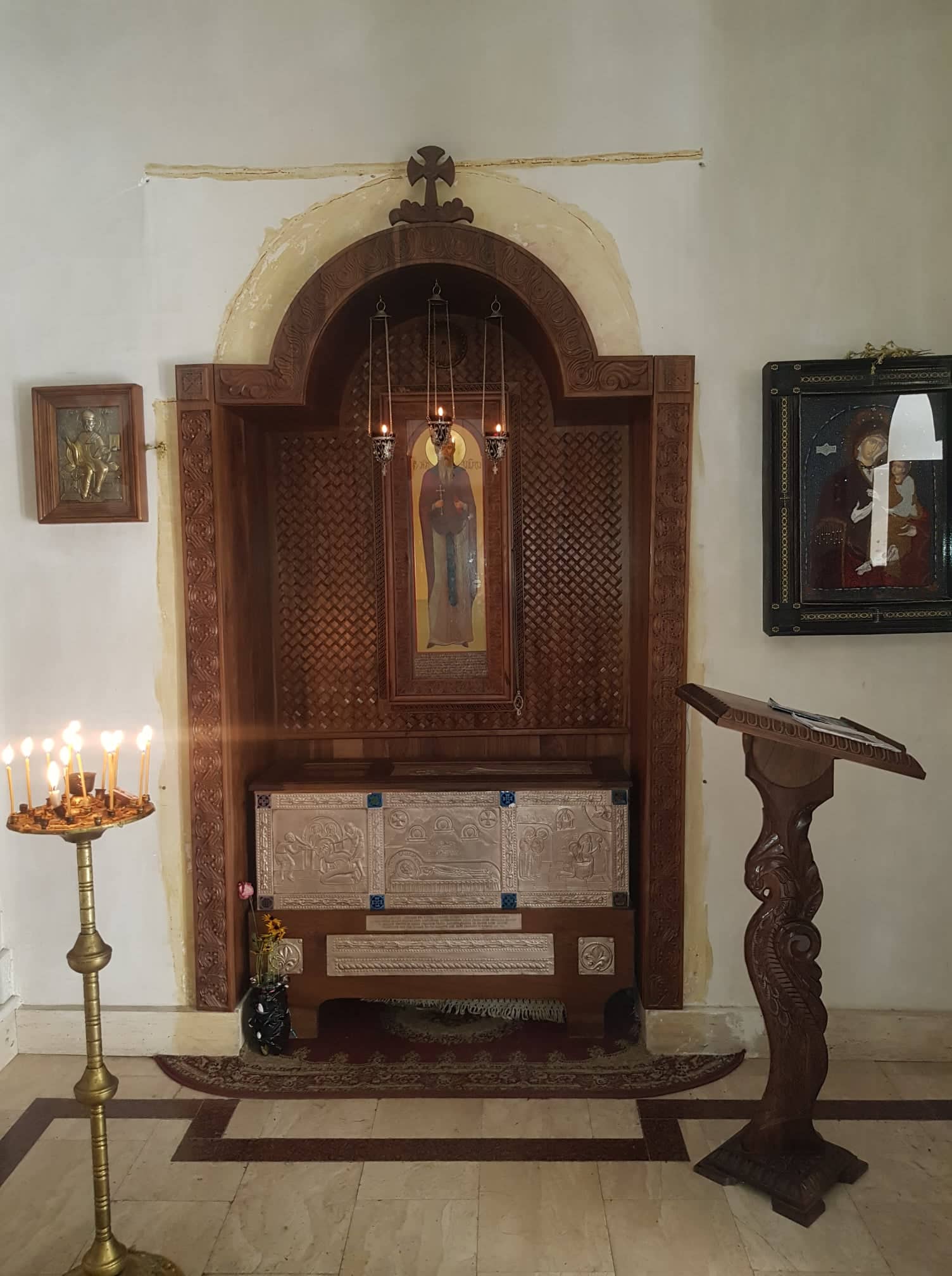 წმინდა მაქსიმე აღმსარებლის მამათა მონასტერი KARIBCHE