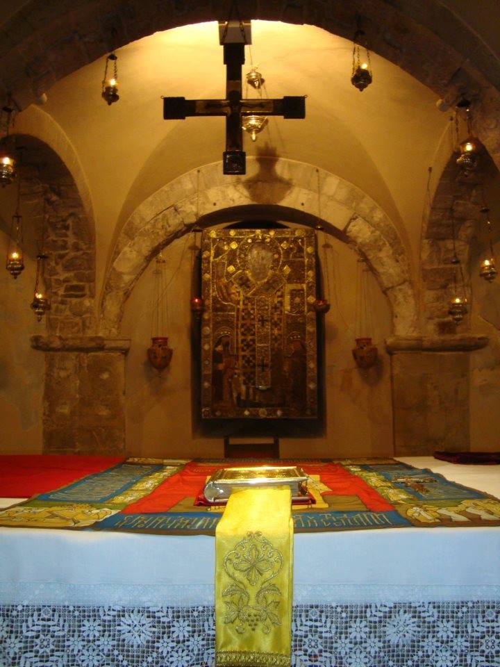 წმინდა ნიკოლოზს ყოველგვარი გასაჭირის ჟამს მიმართავენ და ისიც მსწრაფლ შეეწევა KARIBCHE