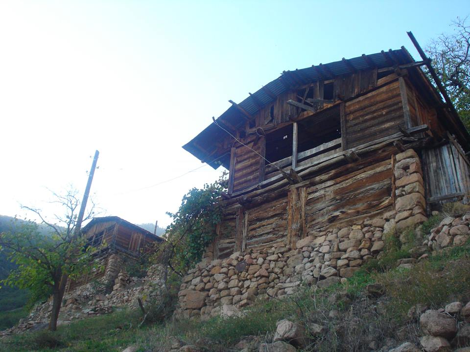 შეგვეწიოს წმინდა გრიგოლ ხანძთელისა და ხანძთის მონასტერში მოღვაწე წმინდა მამების მადლი. KARIBCHE