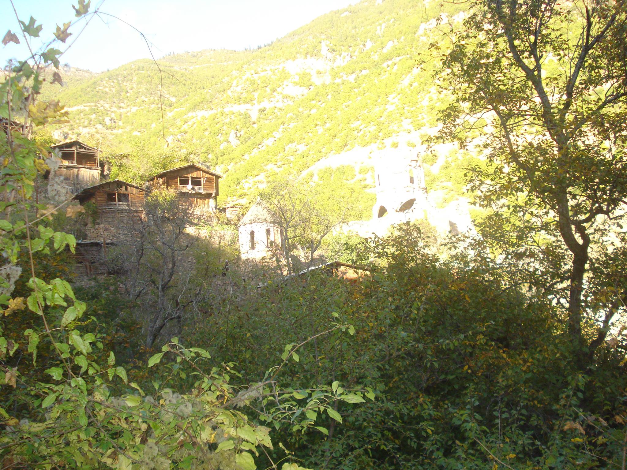 წელს, ღამისთევის ლოცვით შეხვდებიან წმინდა მამის გრიგოლ ხანძთელის ხსენებას და კიდევ ერთხელ შეავედრებენ მის წმინდა სულს ჩვენი ქვეყნის კეთილდღეობას KARIBCHE