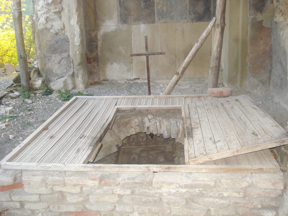 თქვენ იზრუნეთ სხვებისთვის და ჩვენც ვიზრუნებთ იმისათვის, რომ ბოლო ჟამის პერიოდში ერთმანეთი გავაძლიეროთ KARIBCHE