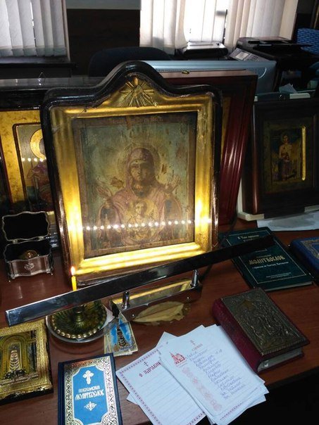 დელფინებმა ზღვიდან ყოვლადწმინდა ღვთისმშობლის ხატი გამოაბრძანეს KARIBCHE