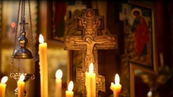 მე, ცოცხალი შვილის მამა, ვგლოვობდი, ის კი იმედით მიისწრაფოდა მიცვალებული შვილის საშველად