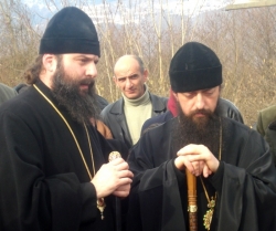 როგორ გამოეხმაურნენ წმინდა სინოდის წევრები მეუფე შიოს პატრიარქის მოსაყდრედ დასახელებას