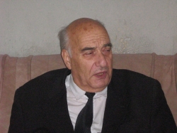 გარდაიცვალა ნოდარ ტაბიძე