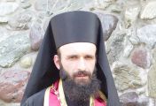 ნაკურთხ წყალს მოკრძალებით უნდა მოვექცეთ