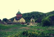 სარკის წმინდა გიორგის ხშირად უშვილოები სთხოვენ შეწევნას და შვილიერება მიემადლებათ