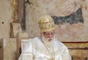 ამ დღეს ჩიტიც კი არ იკეთებს ბუდეს. ისიც კი თავისებურად მიაგებს პატივს ამ საუფლო ზეიმს